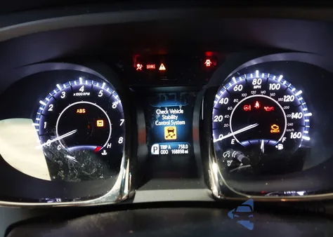 2013 Toyota Avalon Limited z USA, uszkodzony, nr VIN 4T1BK1EB6DU010402